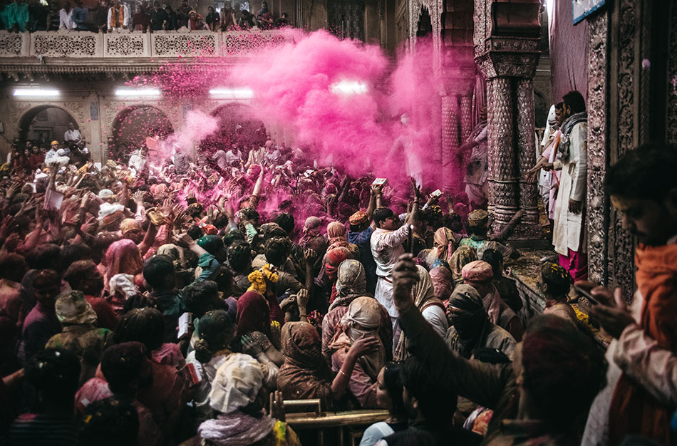 Photographing India's Color Festivals: Holi, Dauji Huranga & Hola Mohalla 2026
