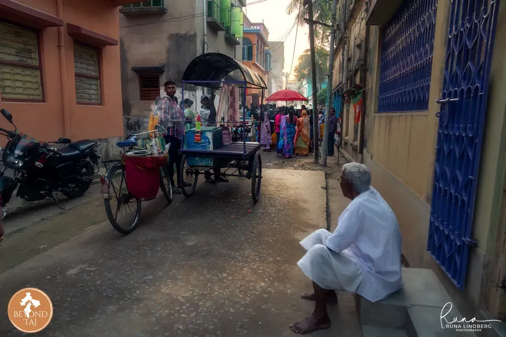 Devotees gather in the streets of Gangatikuri for the different rituals.